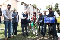 Hon’ble Governor of Himachal Pradesh visits CSIR-IHBT_15